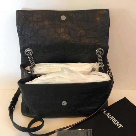 🤍TIMELESS Beautiful YSL Bag🤍 - Picture 5 of 16